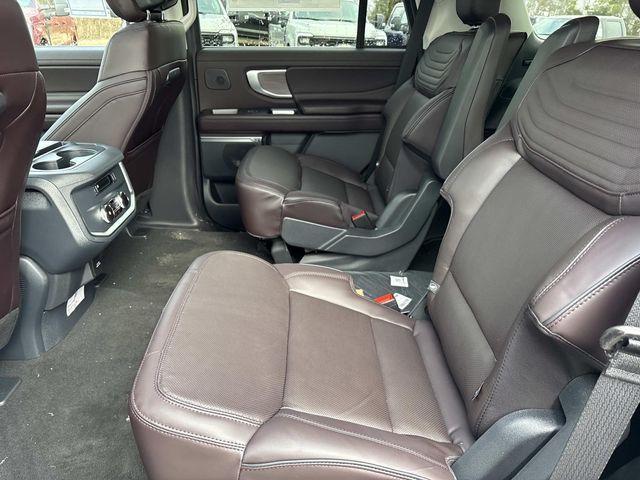 new 2026 Ford Expedition car, priced at $92,915