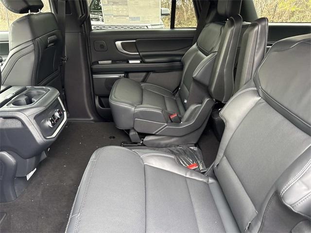 new 2025 Ford Expedition car, priced at $86,415