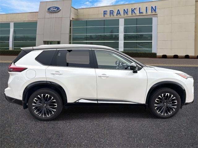 used 2024 Nissan Rogue car, priced at $29,000