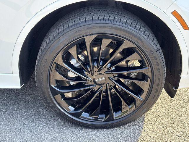 used 2025 Lincoln Aviator car, priced at $63,000