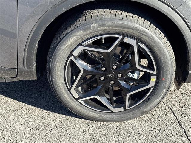 new 2026 Ford Escape car, priced at $36,644