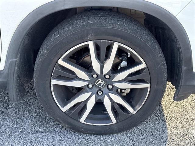 used 2022 Honda Pilot car, priced at $34,000