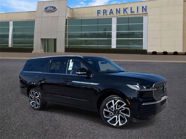 new 2026 Lincoln Navigator L car, priced at $110,760