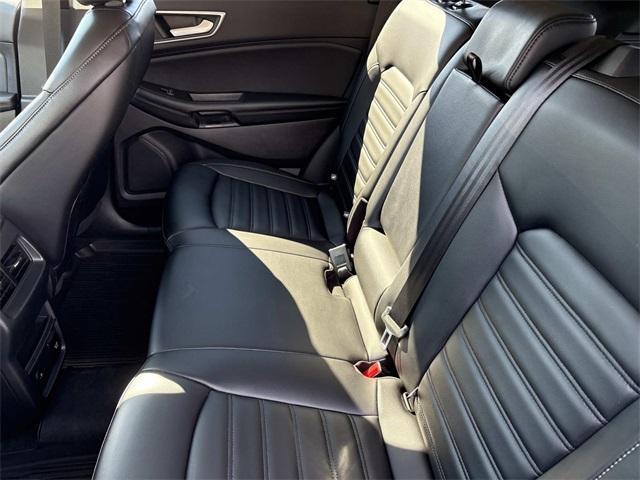 used 2024 Ford Edge car, priced at $27,000