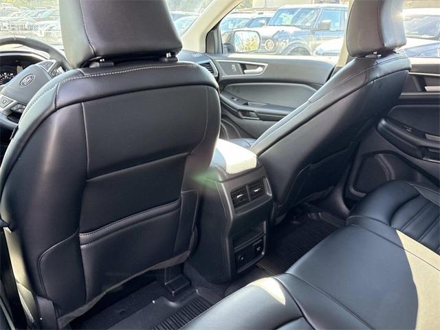 used 2024 Ford Edge car, priced at $27,000