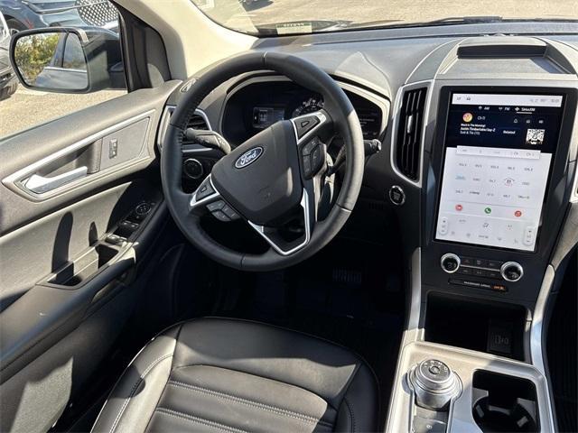 used 2024 Ford Edge car, priced at $27,000