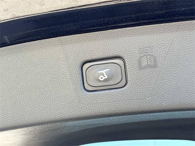 used 2024 Ford Edge car, priced at $27,000