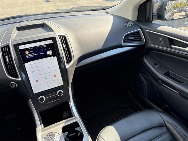 used 2024 Ford Edge car, priced at $27,000
