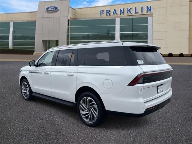 new 2026 Lincoln Navigator car, priced at $98,340