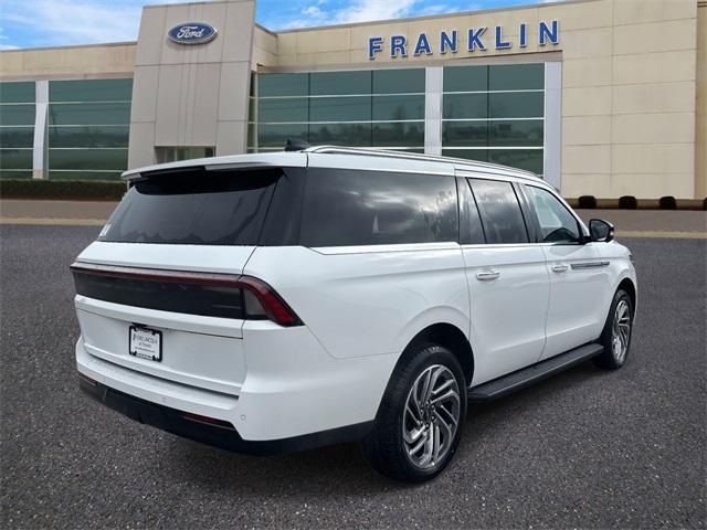 new 2026 Lincoln Navigator car, priced at $98,340