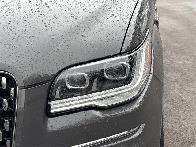 used 2022 Lincoln Navigator car, priced at $57,000