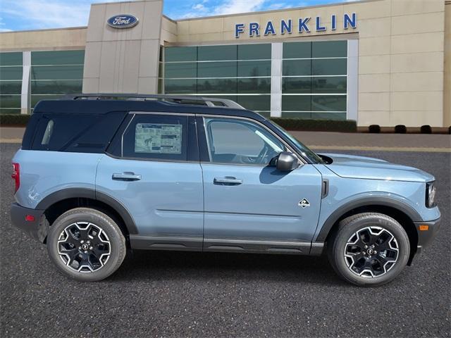 new 2025 Ford Bronco Sport car, priced at $35,068