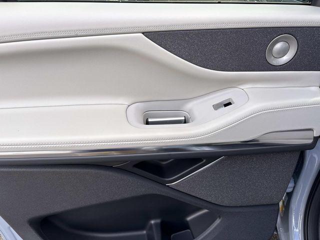 new 2025 Lincoln Navigator L car, priced at $106,515