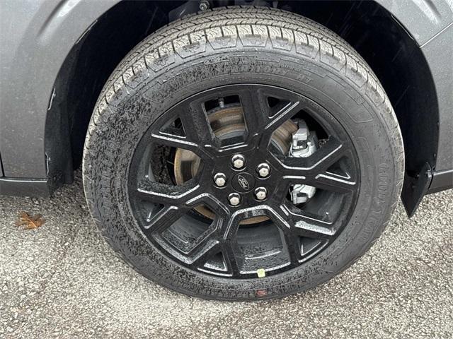 new 2025 Ford Maverick car, priced at $36,967