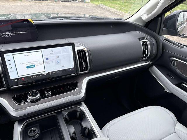 new 2026 Ford Expedition car, priced at $91,885