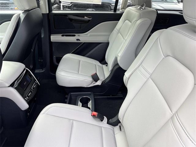 new 2026 Lincoln Aviator car, priced at $65,925