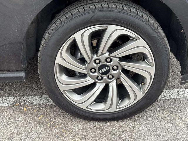 used 2023 Lincoln Navigator car, priced at $49,900