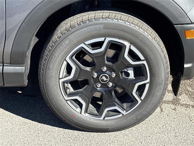 new 2025 Ford Bronco Sport car, priced at $36,621