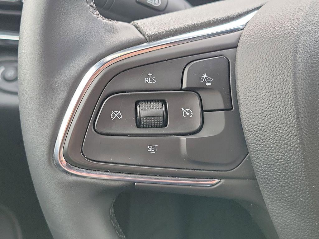 used 2025 Buick Envista car, priced at $25,900