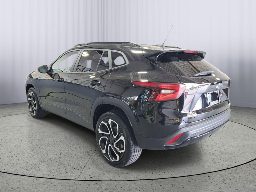 used 2025 Chevrolet Trax car, priced at $22,999