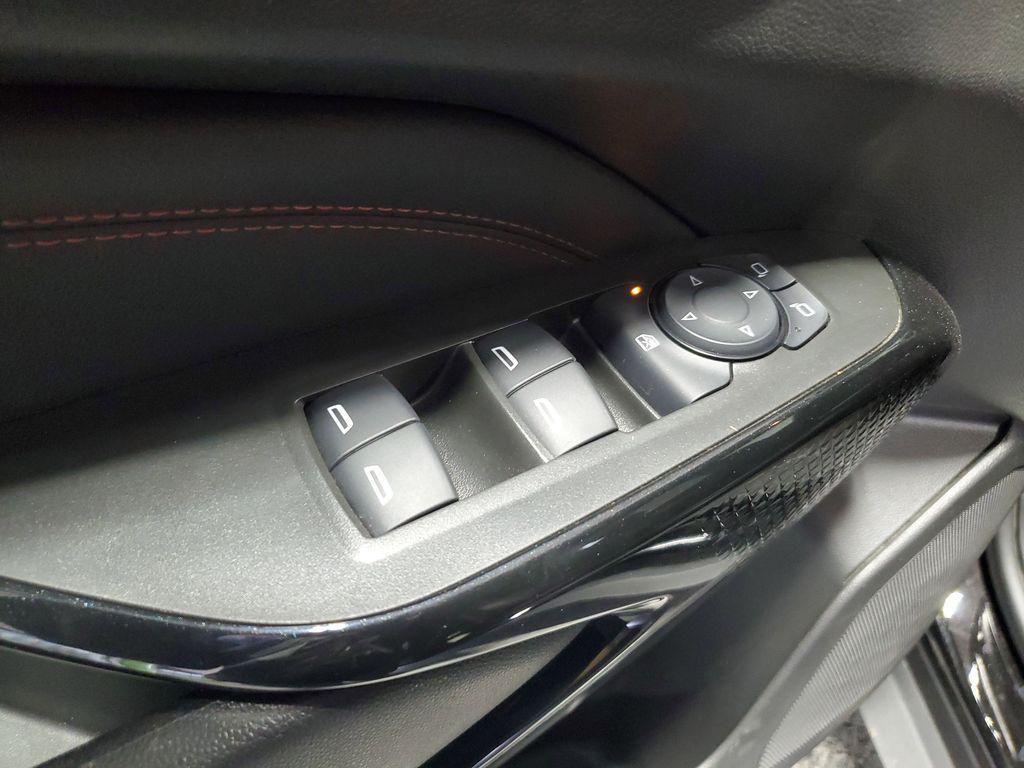 used 2025 Chevrolet Trax car, priced at $22,999
