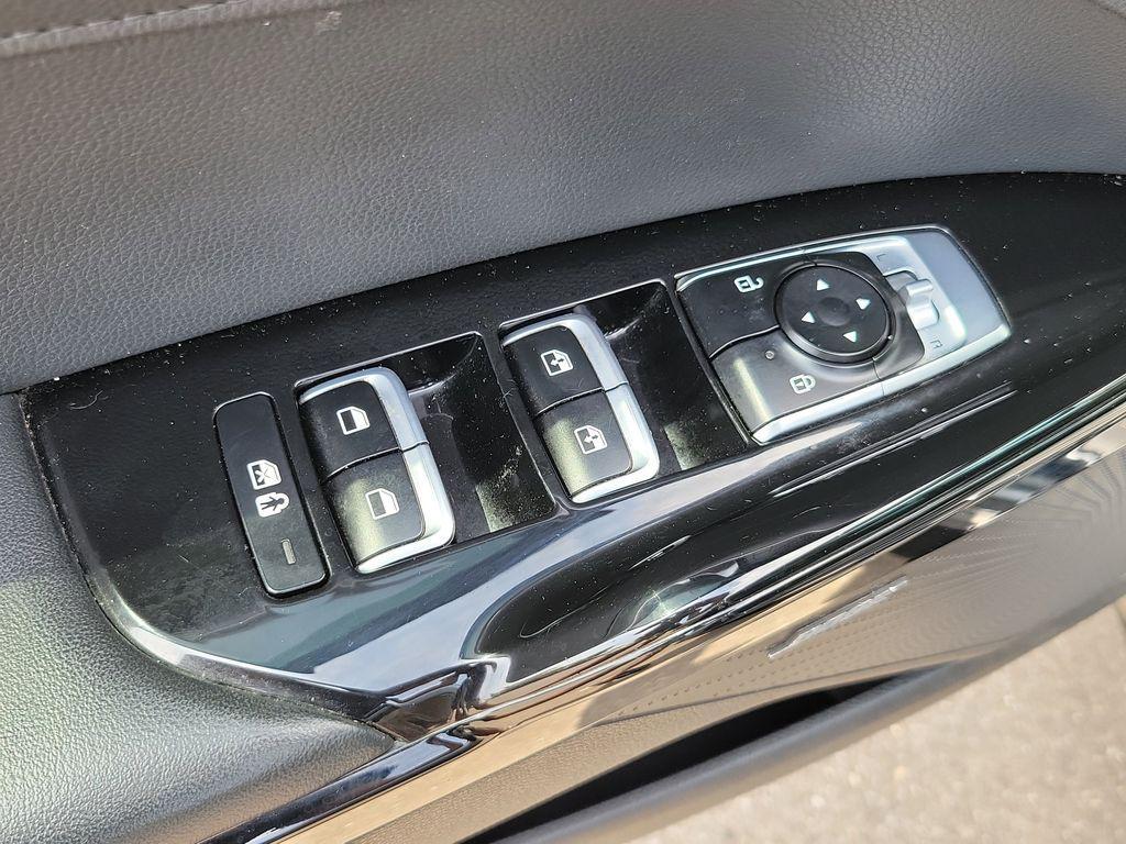used 2021 Kia K5 car, priced at $20,850