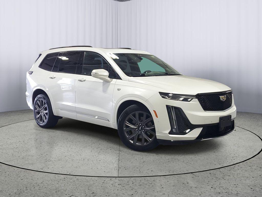 used 2020 Cadillac XT6 car, priced at $25,000