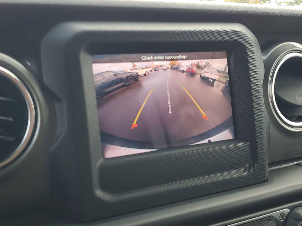 used 2021 Jeep Wrangler Unlimited car, priced at $29,000