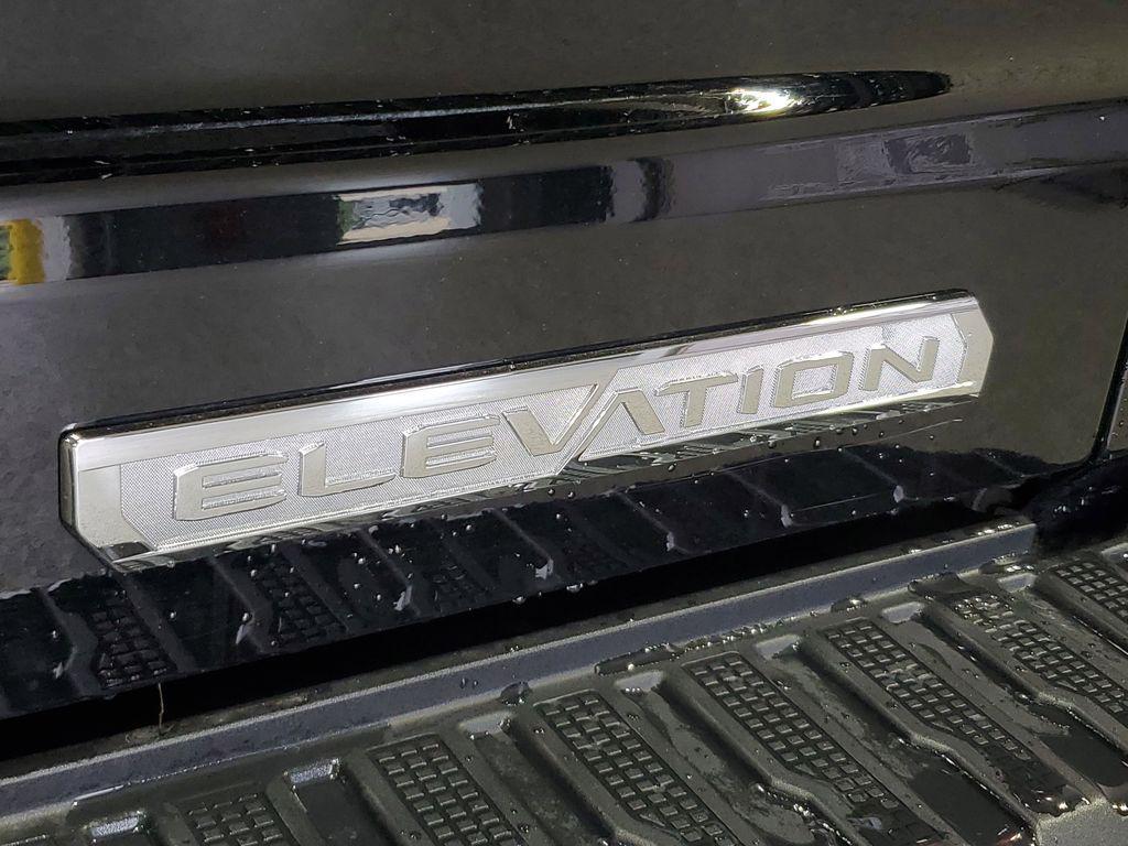 used 2022 GMC Sierra 1500 car, priced at $34,500