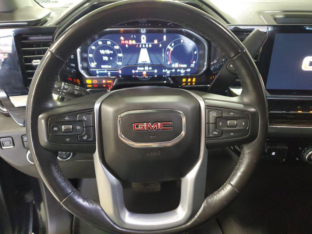 used 2022 GMC Sierra 1500 car, priced at $34,500