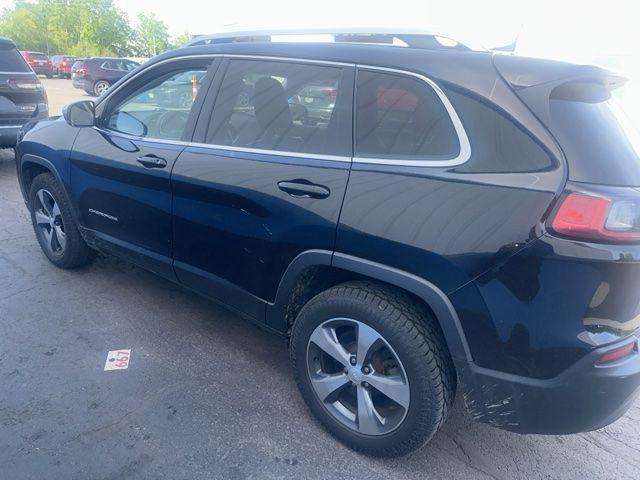 used 2019 Jeep Cherokee car, priced at $14,797