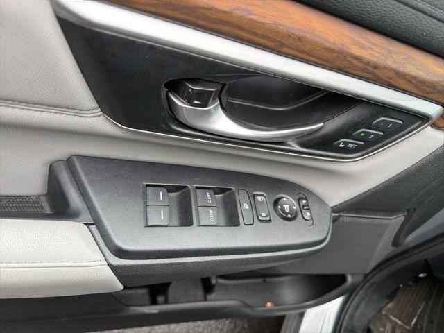 used 2019 Honda CR-V car, priced at $23,655