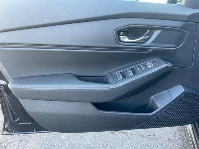 new 2025 Honda Accord Hybrid car, priced at $33,370