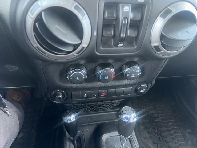 used 2015 Jeep Wrangler Unlimited car, priced at $15,888