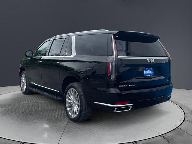 used 2023 Cadillac Escalade ESV car, priced at $73,922