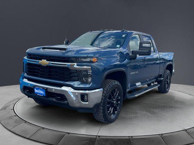 used 2025 Chevrolet Silverado 2500 car, priced at $55,288