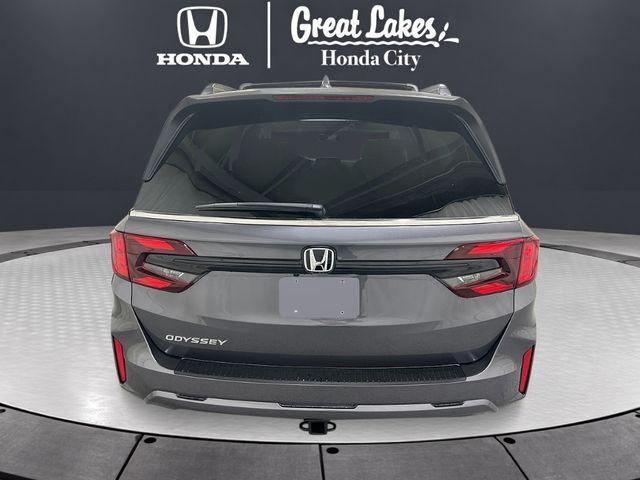 new 2026 Honda Odyssey car, priced at $45,685