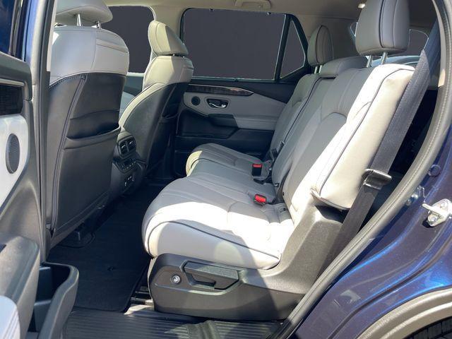 used 2023 Honda Pilot car, priced at $40,963
