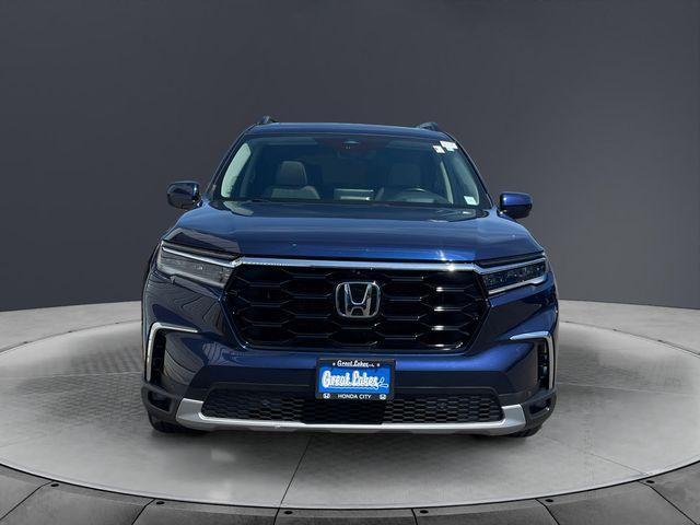 used 2023 Honda Pilot car, priced at $40,963