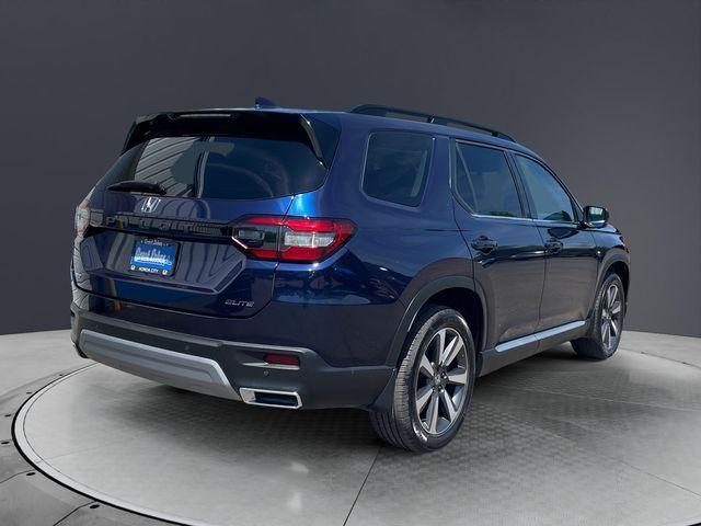 used 2023 Honda Pilot car, priced at $40,963