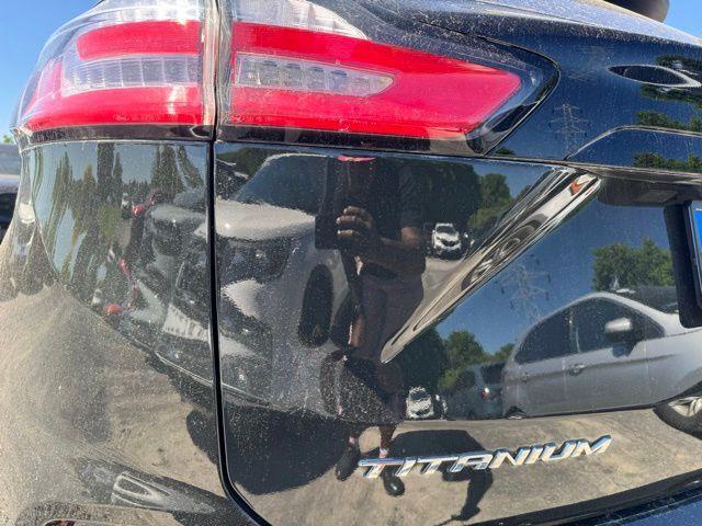 used 2023 Ford Edge car, priced at $27,497