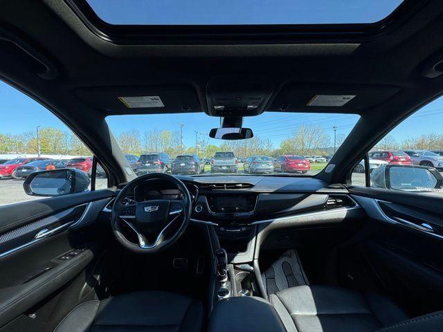 used 2025 Cadillac XT6 car, priced at $53,422