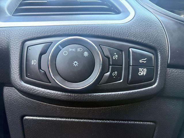used 2024 Ford Edge car, priced at $22,630
