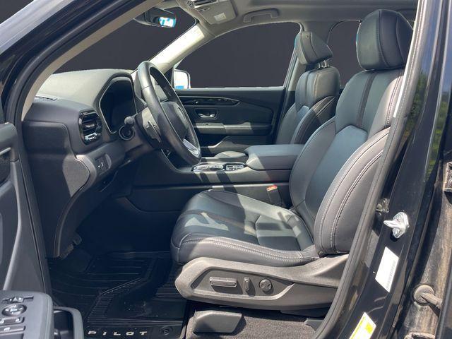 used 2023 Honda Pilot car, priced at $35,030