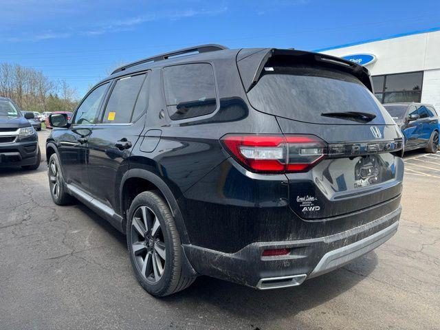 used 2023 Honda Pilot car, priced at $34,855