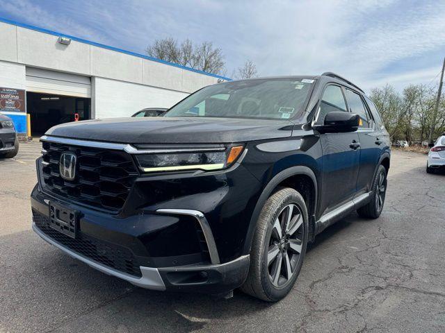 used 2023 Honda Pilot car, priced at $34,855