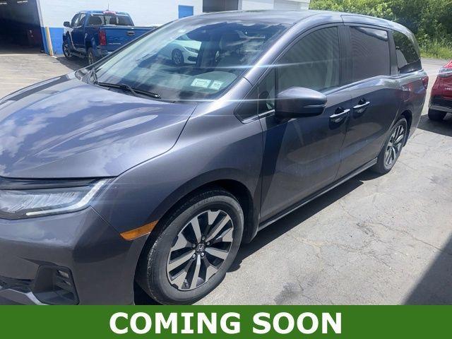 used 2025 Honda Odyssey car, priced at $35,763