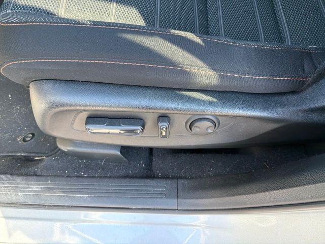 used 2023 Honda CR-V Hybrid car, priced at $30,897