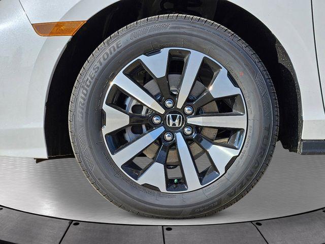 new 2026 Honda Odyssey car, priced at $43,210