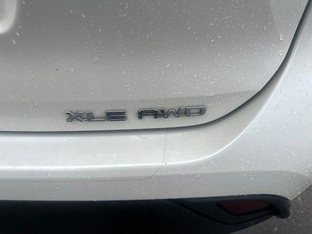 used 2021 Toyota Highlander car, priced at $29,163